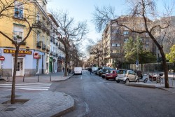 Restringida la circulación en la Calle Galileo en el tramo entre Fdo. Garrido y Menéndez Valdés - La Viña