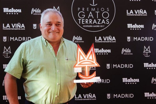 Cruz Blanca Vallecas, ‘La mejor terraza de Madrid 2017’ - La Viña